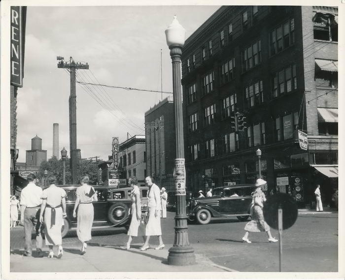 Capitol Theatre - 1935 Photo